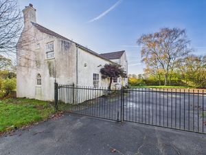 Ivy House Farm- click for photo gallery